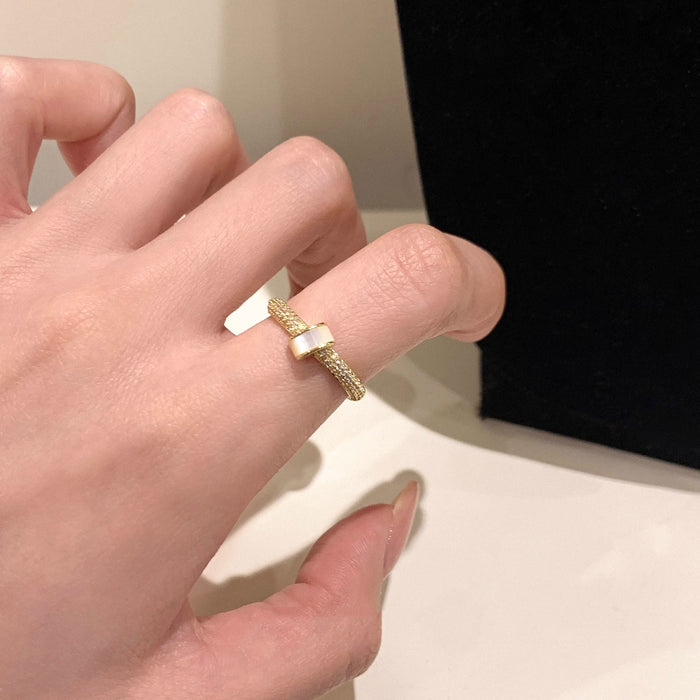 Wholesale Light luxury high-end temperament ring with niche design, index finger ring with adjustable opening, new product