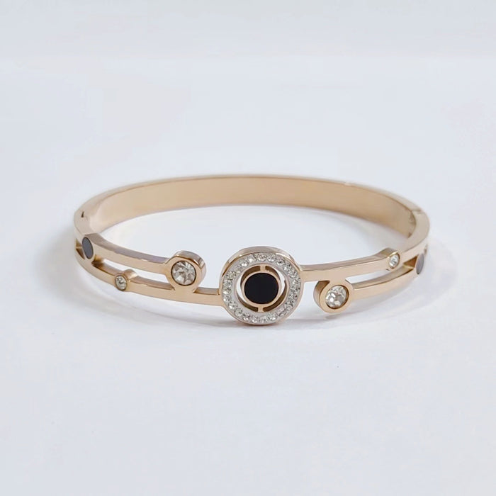 Wholesale Titanium steel color-preserving bracelet with diamond setting