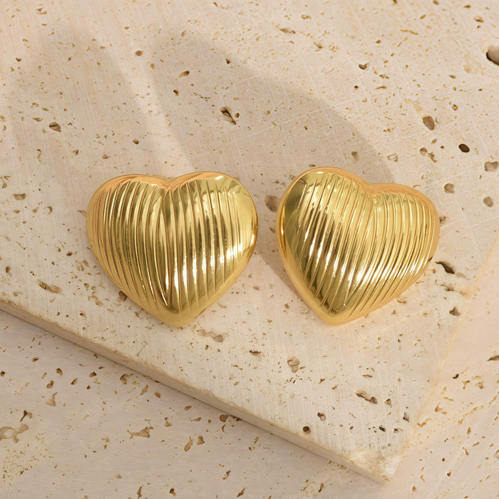Wholesale Gold Heart Series Earrings Jewelry