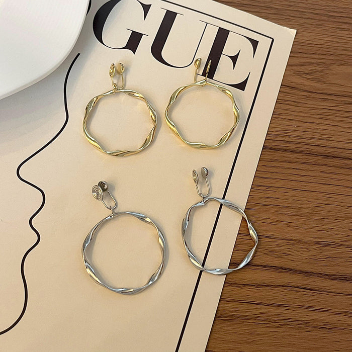 Wholesale  geometric ear clip large circle earrings without ear hole ear clip female temperament  earrings