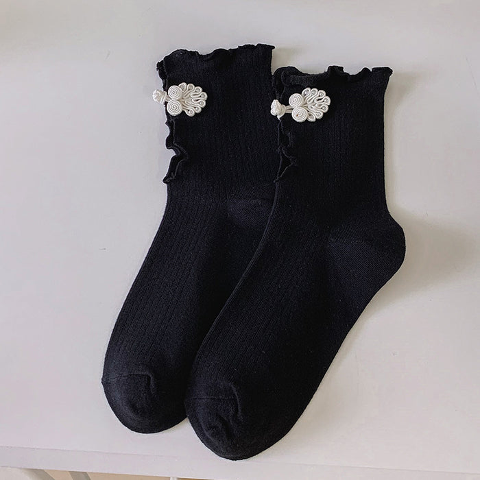 Wholesale Mid length socks with retro style design and personality