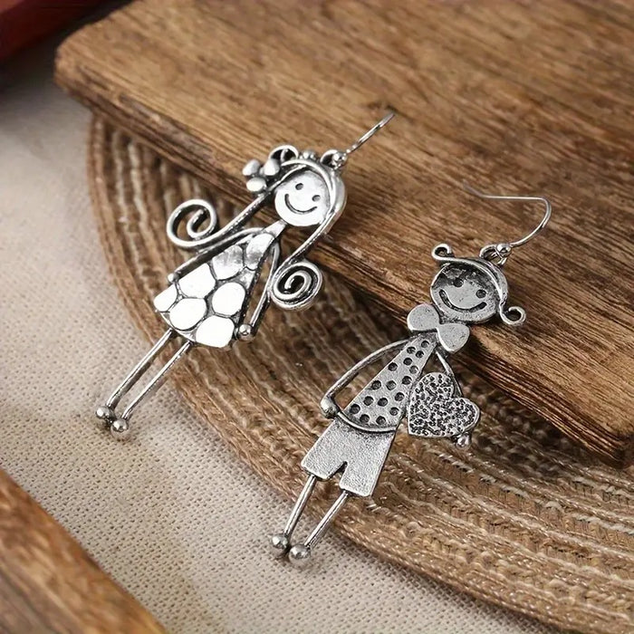 Wholesale Creative Retro Character Heart Pendant Earrings
