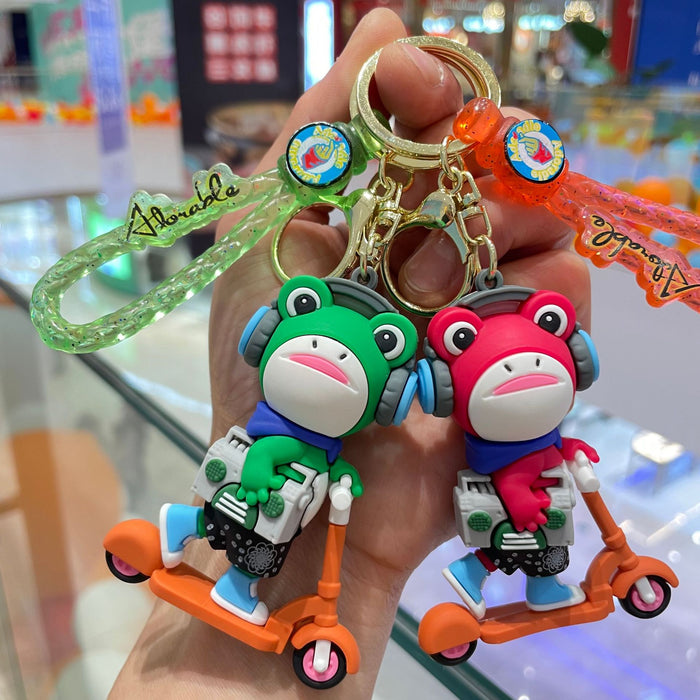 Wholesale Cartoon keychain cute PVC doll bag pendant car keychain circle small gift wholesale