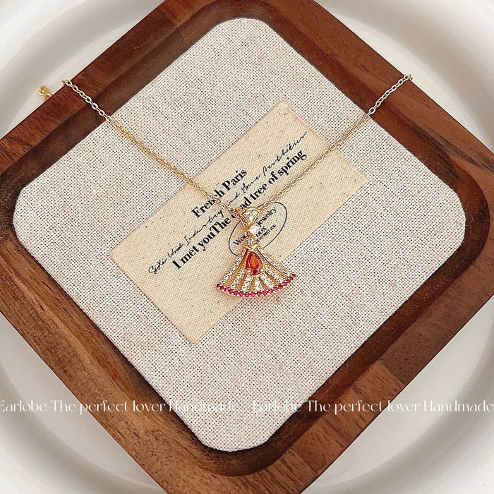 Wholesale Noble hollowed out zircon fan-shaped necklace for women, versatile and high-end, light luxury skirt, collarbone accessories