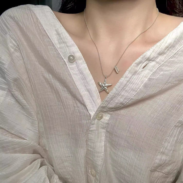 Wholesale Five pointed star pearl necklace, high-end necklace, light luxury, niche, layered sweater chain