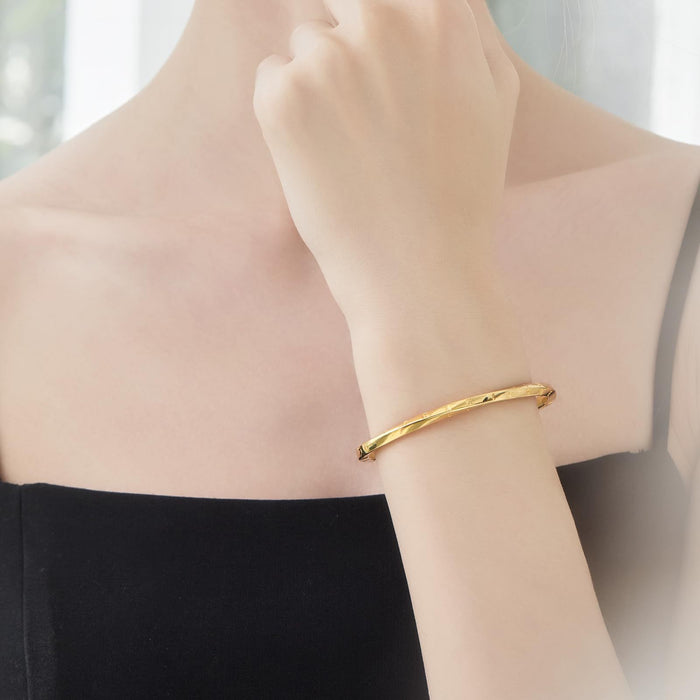 Wholesale Design fashionable, minimalist, high-end, niche, light luxury style women's bracelet