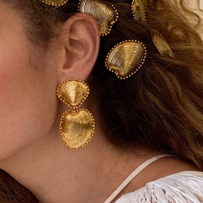 Wholesale Light luxury high-end alloy vintage style scallop texture geometric ocean earrings versatile casual earrings