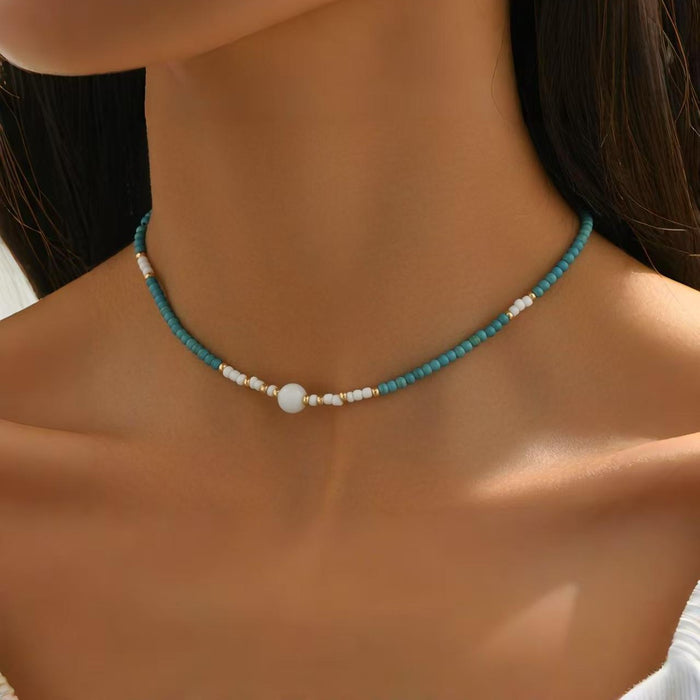 Wholesale Vintage rice bead necklace with simple temperament, beaded collarbone chain