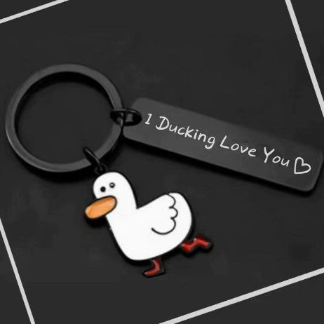 Wholesale Amazon direct supply cute pet duck stainless steel keychain creative little duck key chain student backpack pendant