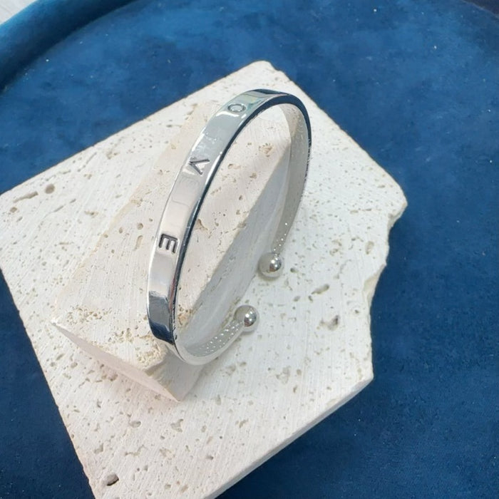 Wholesale C-shaped Minimalist Love Bracelet Women's Metal Versatile English Letter Personalized Bracelet Jewelry