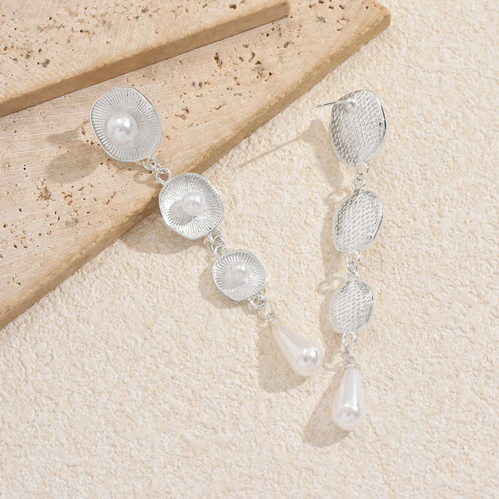 Wholesale Round tassel pearl earrings with a light luxury and high-end feel, exaggerated personality, long water droplet earrings