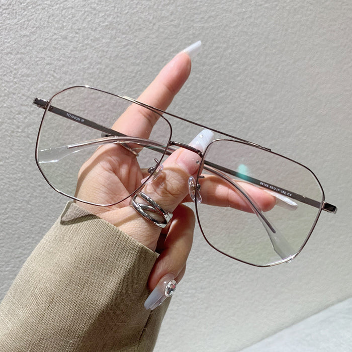 Wholesale Pure titanium wire glasses for myopia can be paired with super high power frame flat lenses