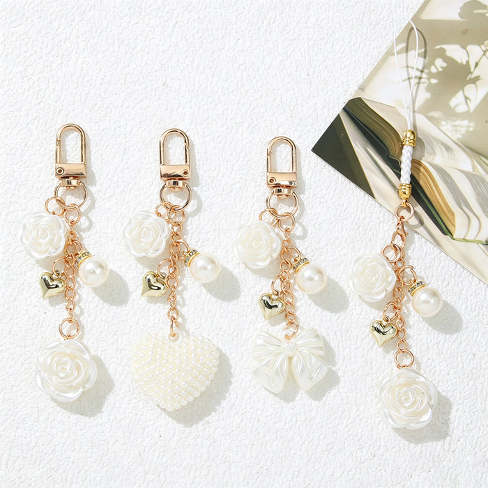 Wholesale Light Luxury Pearl Heart Keychain Metal Pendant Car Key Accessory MOQ≥2