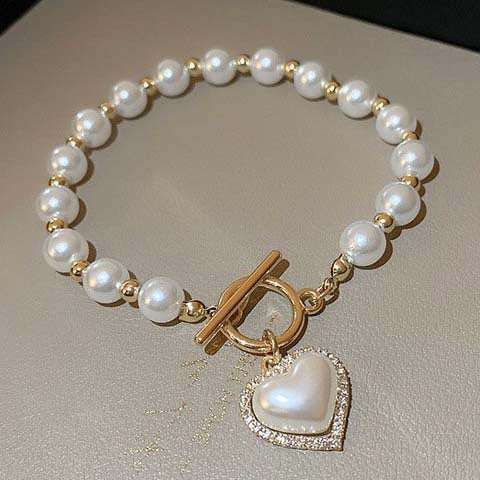 Wholesale Small scale bracelet design with high-end feel, light luxury and versatile new product accessories