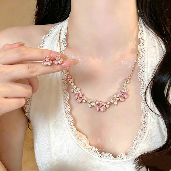 dxx-img:eee5dcc51ec390cb6b107a561c7132bb