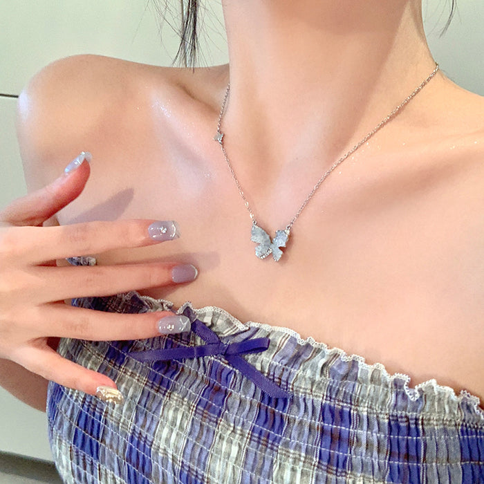 Wholesale Titanium steel necklace, butterfly pendant, high-end feel, light luxury, niche collarbone chain accessory