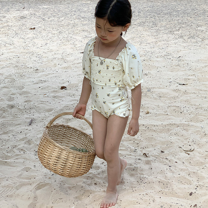 Wholesale New niche retro floral bubble sleeve quick drying swimsuit one-piece swimsuit