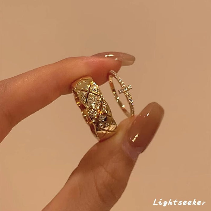 Wholesale Diamond-encrusted cross ring with a wide quilted design