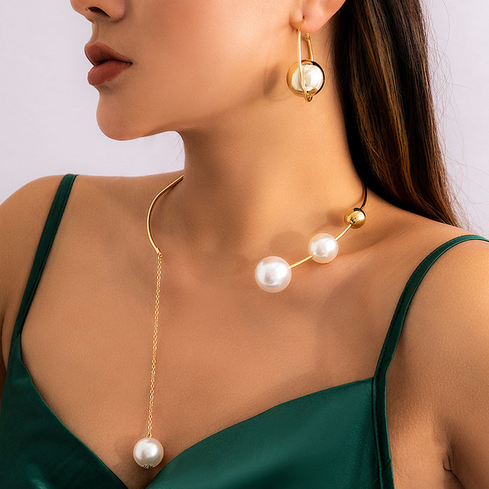 Wholesale Minimally geometric personalized round bead collarbone chain with niche design, open collar imitating pearl necklace