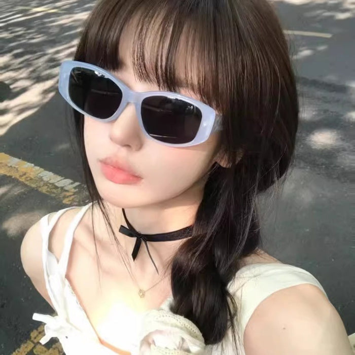 Wholesale Sunshade sunglasses, high-end UV resistant retro cat eye sunglasses