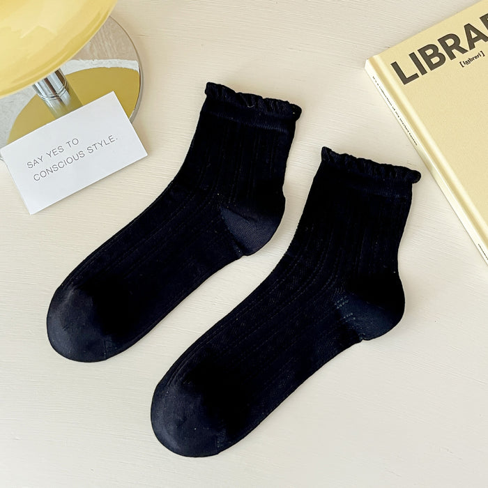 Wholesale Hollow mesh socks solid color mid tube socks boneless lace socks