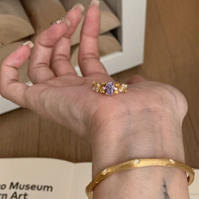 Wholesale Ring for women, vintage index finger ring, high-end ring, women's new style