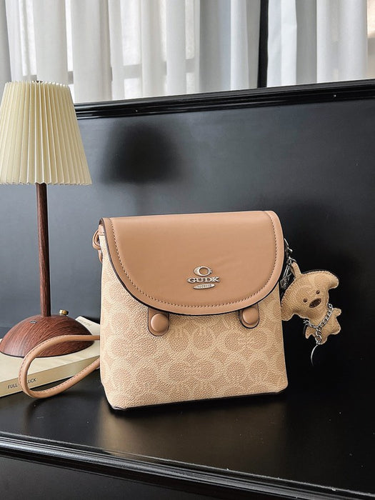Wholesale PVC Street Fashion Women' s Small Square Bag