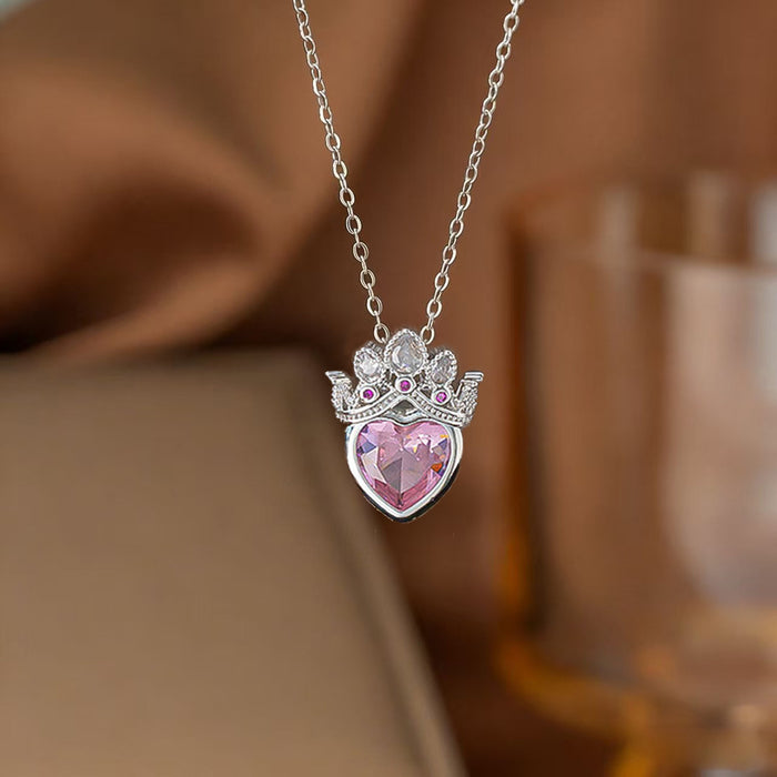 Wholesale heart necklace openwork crown pendant necklace inlaid with zircon