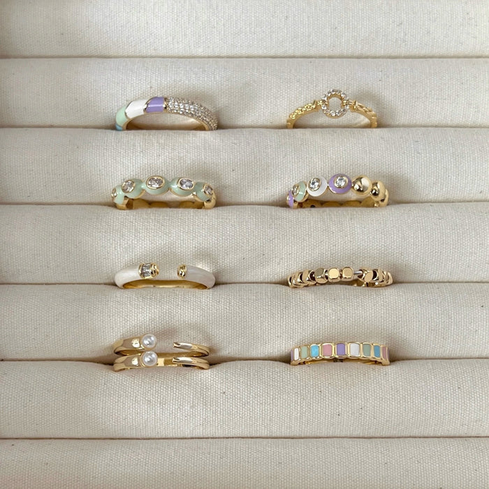 Wholesale Light luxury ring with diamond inlay, niche high-end sensory food ring, new handmade accessory