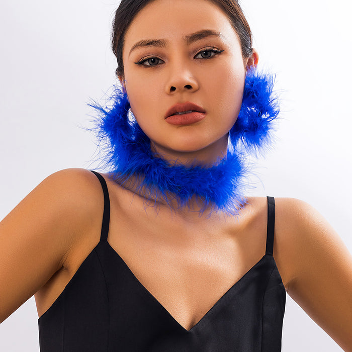 Wholesale Exaggerated party short feather collar niche necklace