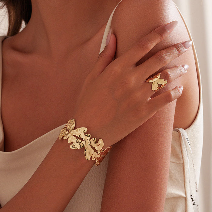 Wholesale 2-piece Bracelet Ring Set Irregular Hollow Leaf Geometric Metal Fashion Foreign Trade Jewelry Accessories