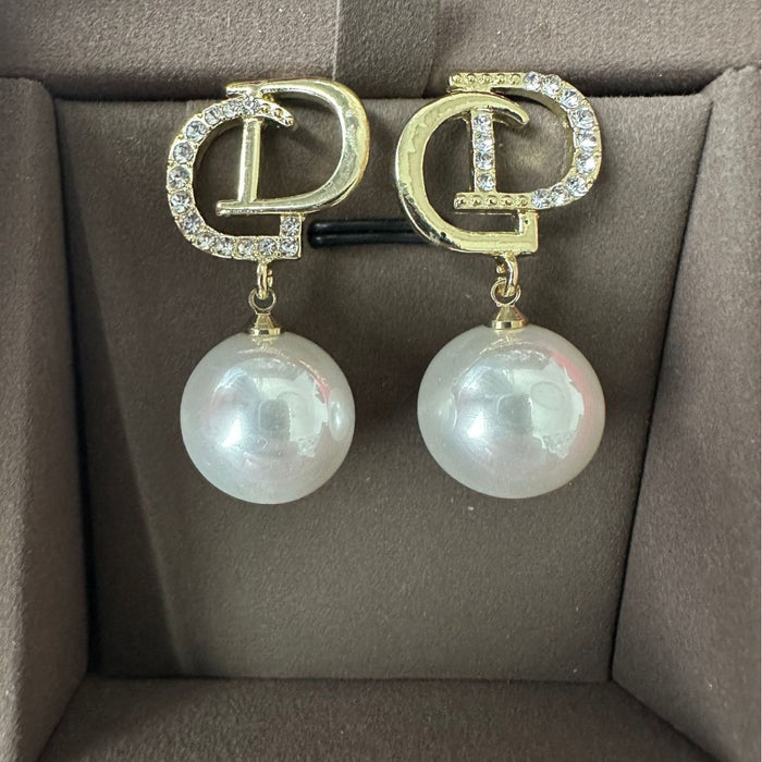 Wholesale retro double D pearl earrings High sense small fragrant wind earrings female temperament niche double D