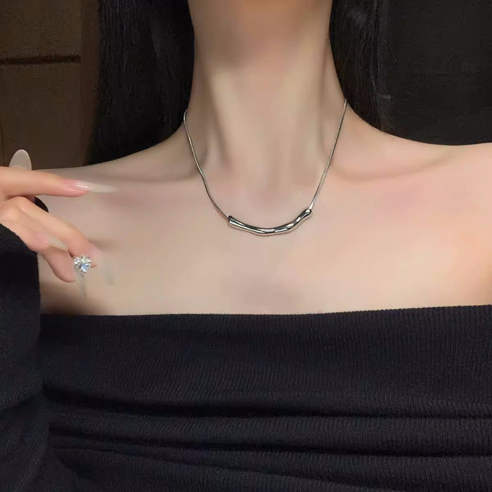 Wholesale Metal irregular wrinkled titanium steel niche clavicle chain