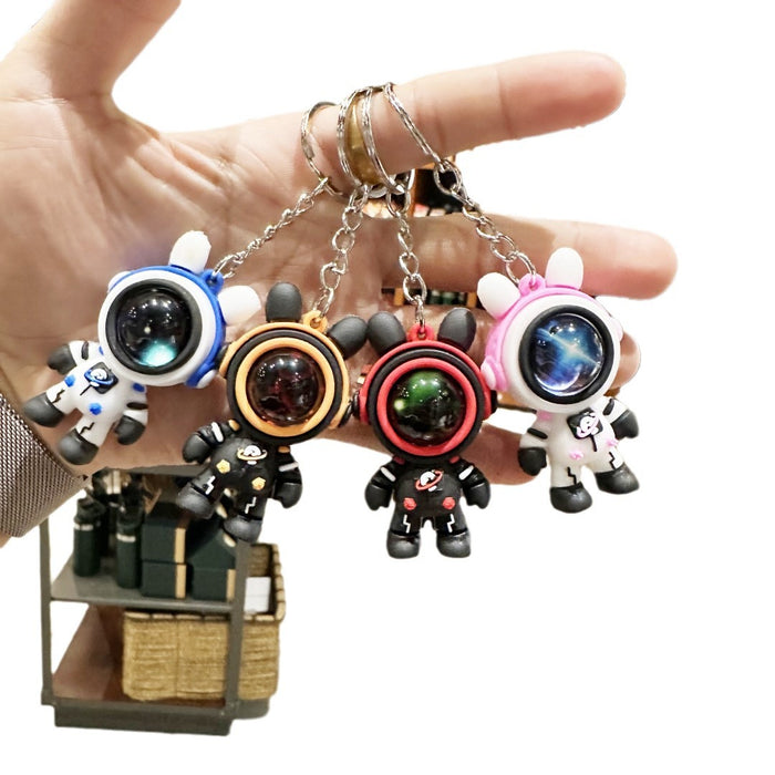 Wholesale Cartoon astronaut keychain couple gift bag decoration creative car keychain pendant