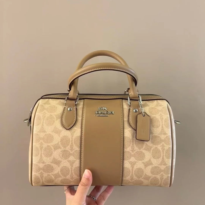 Wholesale Classic pillow bag handbag classic presbyopic crossbody bag for women