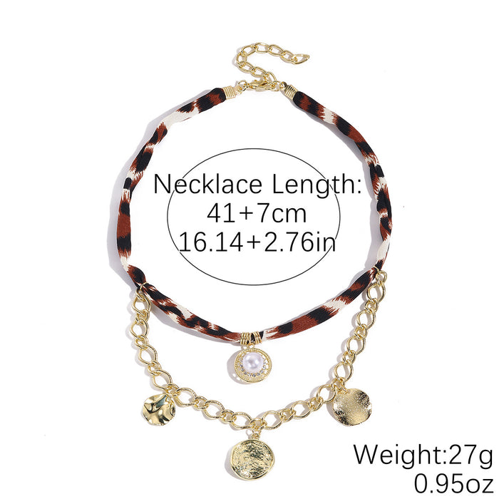 Wholesale Advanced leopard print necklace, fashionable and niche design, collarbone chain