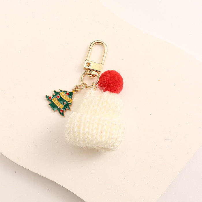 Wholesale Keychain handmade pendant accessories knitted hat keychain Christmas tree snowman Christmas small gift