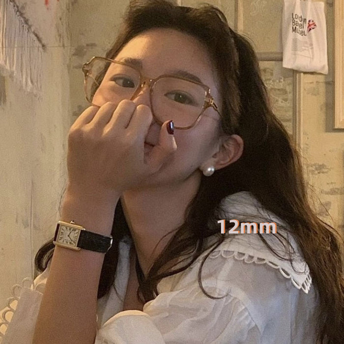 Wholesale Pearl earrings women's pure silver light luxury high-end French earrings decoration