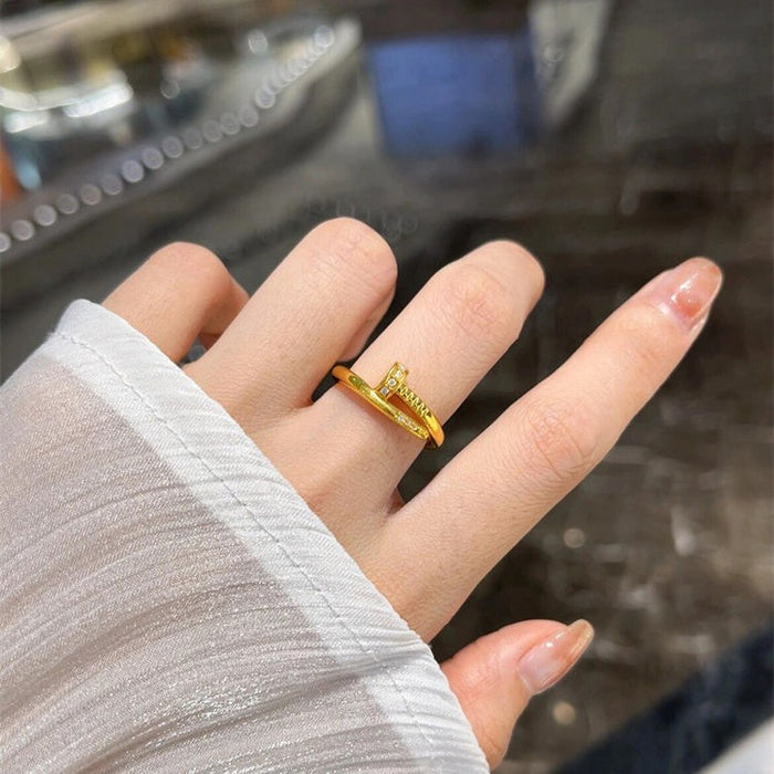 Wholesale High end diamond inlaid ring, personalized and versatile ring, light luxury and niche design sense