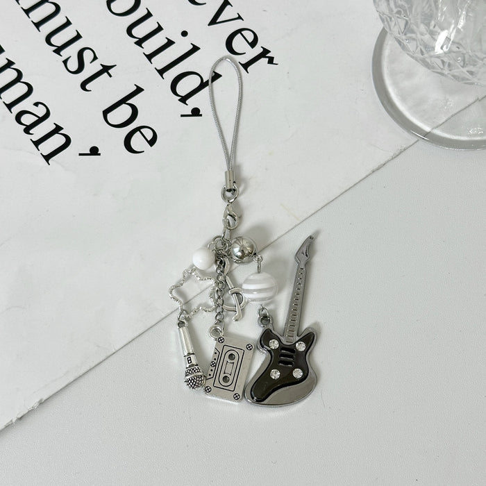 Wholesale Black and White Guitar Mobile Phone Chain Pendant Keychain Bag Accessories