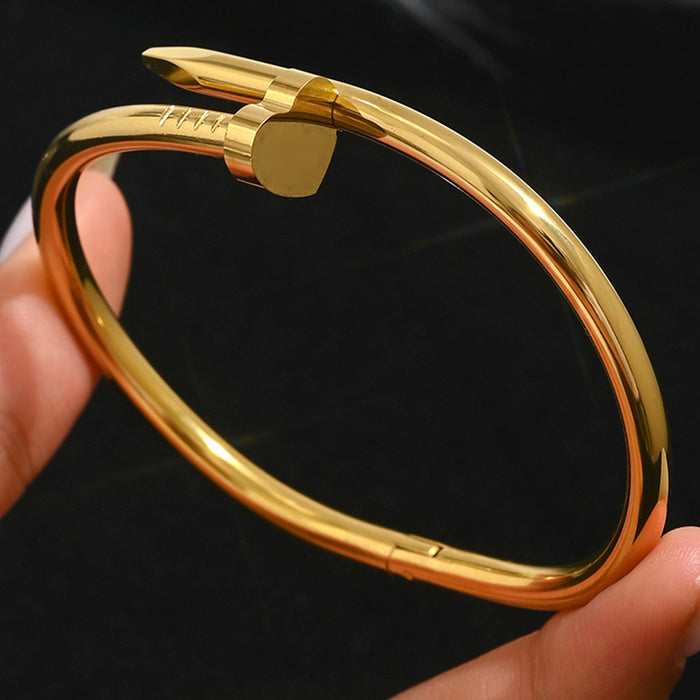 Wholesale Titanium Steel 18K Gold Plated Four Leaf Clover Bangle Set Row Set Sparkle Design Trendy Fashion Jewelry Accessory
