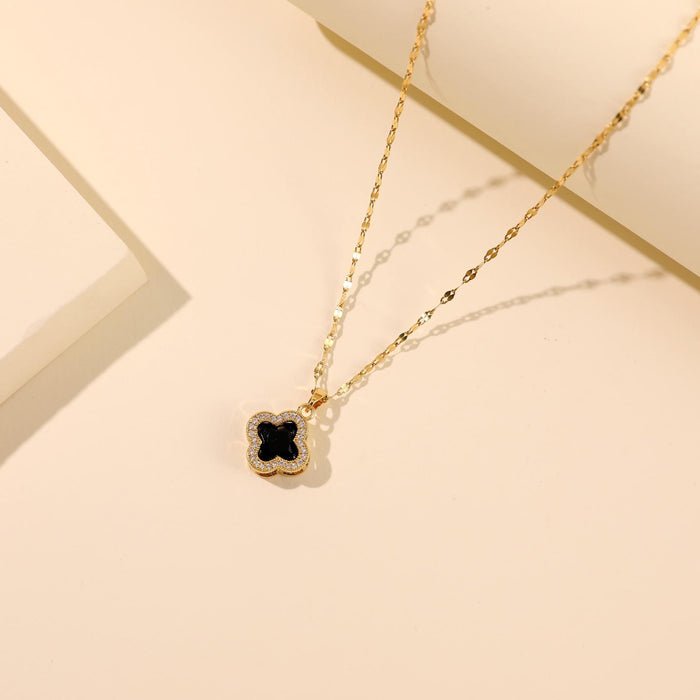 Wholesale Necklace Fashion Water Diamond Four Leaf Petal Titanium Steel Lock Chain Pendant Accessories