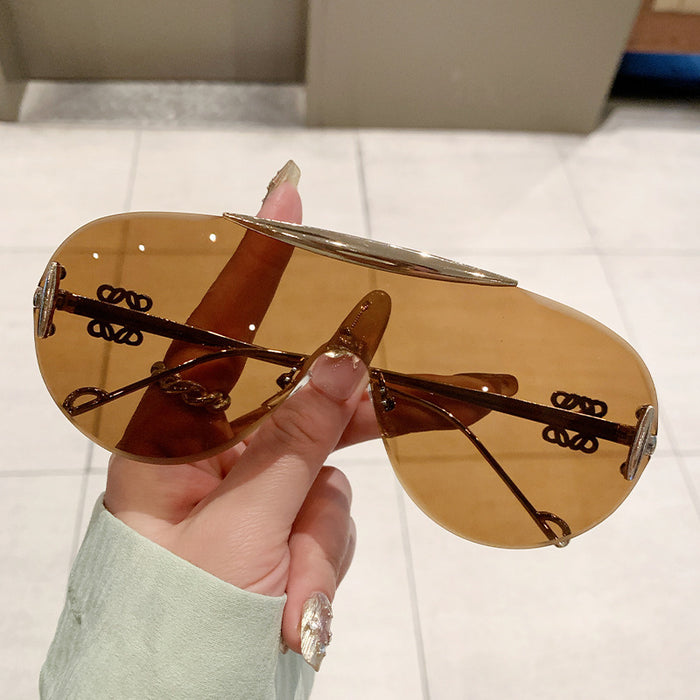 Wholesale Frameless sunglasses, personalized one-piece large frame, fashionable and high-end sunglasses