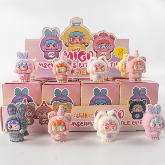 Wholesale 12pcs Skateboard flocking ornaments children' s toy blind box