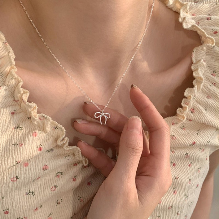 Wholesale  S925 Sterling Silver Butterfly Necklace Gift Female Niche Personalized Pendant