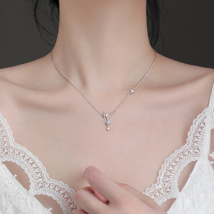 Wholesale Minimally designed moonstone butterfly tassel pendant, niche design necklace, collarbone chain