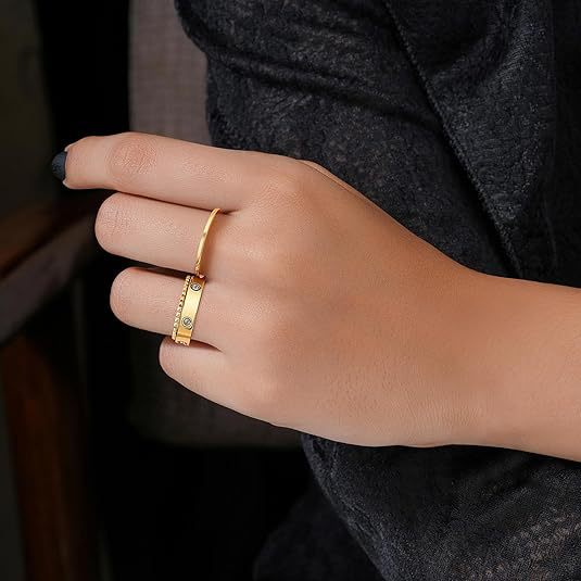 Wholesale Women's stacked three piece ring set, copper plated with real gold and inlaid with zircon