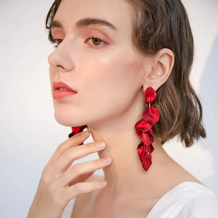 Wholesale Rose petal long tassel earrings with fashionable and elegant temperament, high-end and environmentally friendly earrings for women