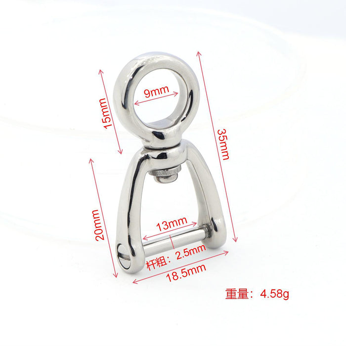 Wholesale Titanium alloy car keychain D-shaped buckle luggage hardware accessories