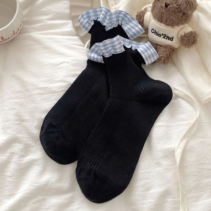 Wholesale Checkered lace mid tube socks, boneless and cute pile socks